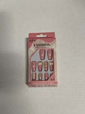 IIFY Premium Series Fashion Press On Nails - 12ct Embellished Pink Heart & Bow D
